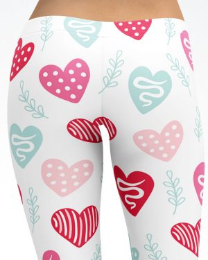 Red and Pink Valentines Hearts Capri Leggings
