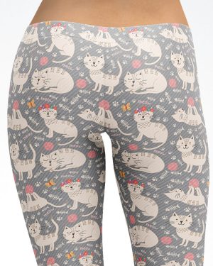 Cute Pink and Purple Cats Capri Leggings