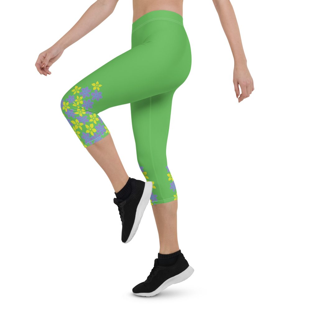 Spring Flower Gardener Floral Hippie Capri Leggings - Image 4