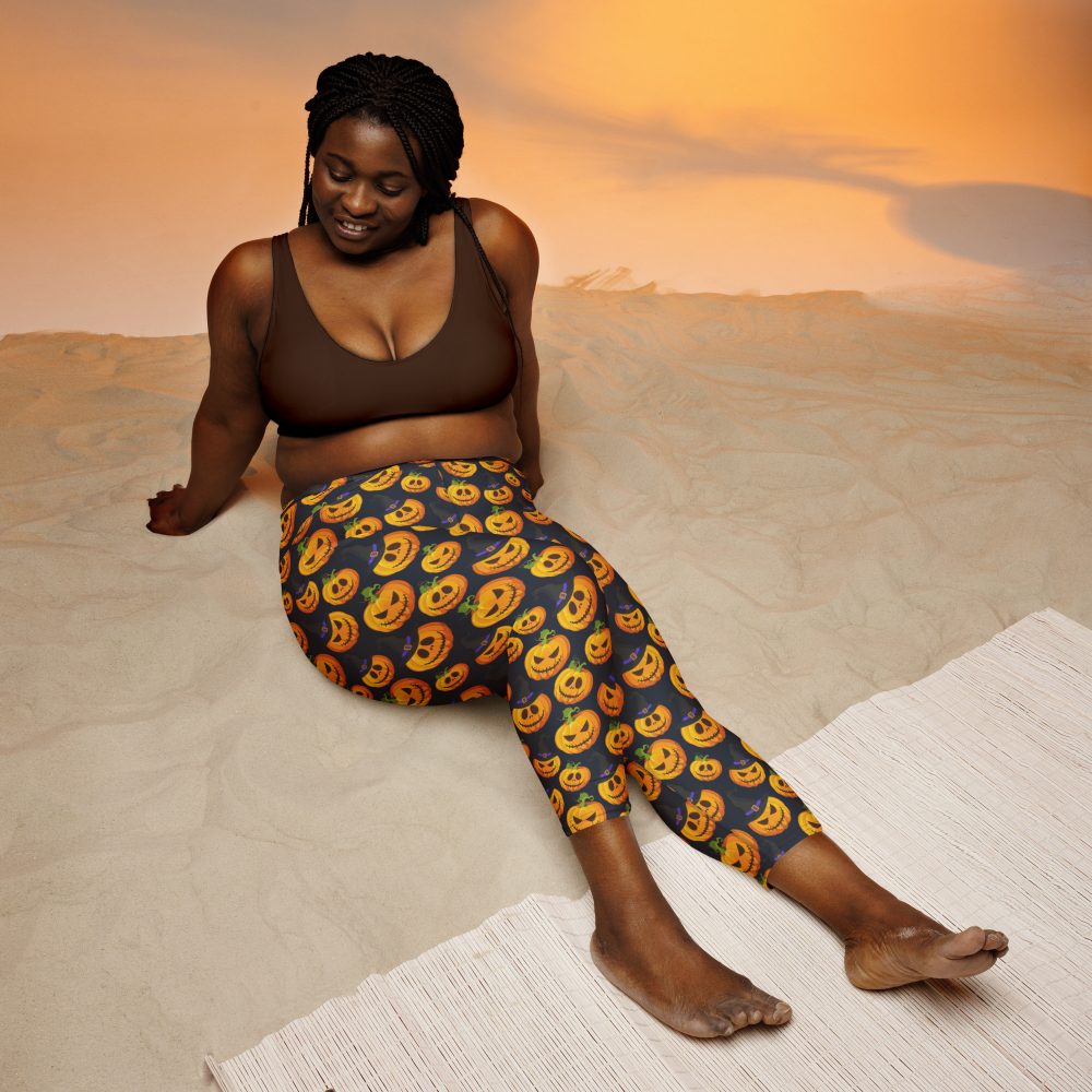 Halloween Pumpkins Yoga Capri Leggings - Image 2