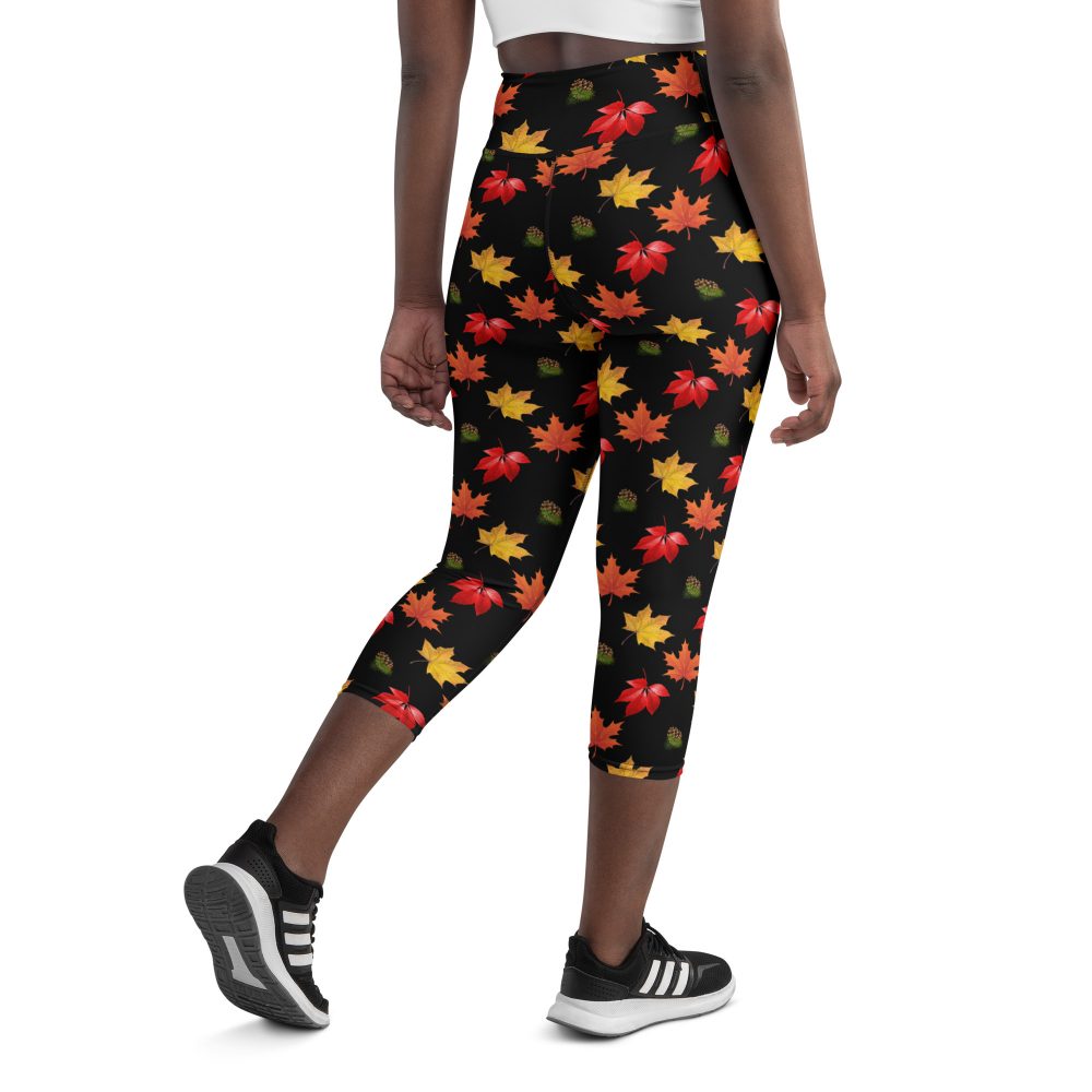 Colorful Autumn Leaves Yoga Capri Leggings - Image 7